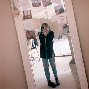 Meet your Posher, Abby